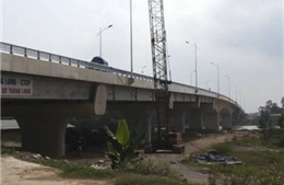 Thông xe cầu Bút Sơn, cầu Thắm